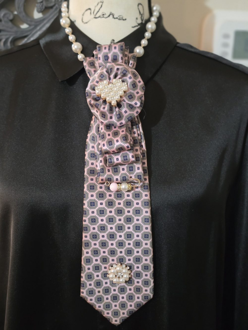 Pink Geometric Pearl-Accent Necktie Statement Necklace